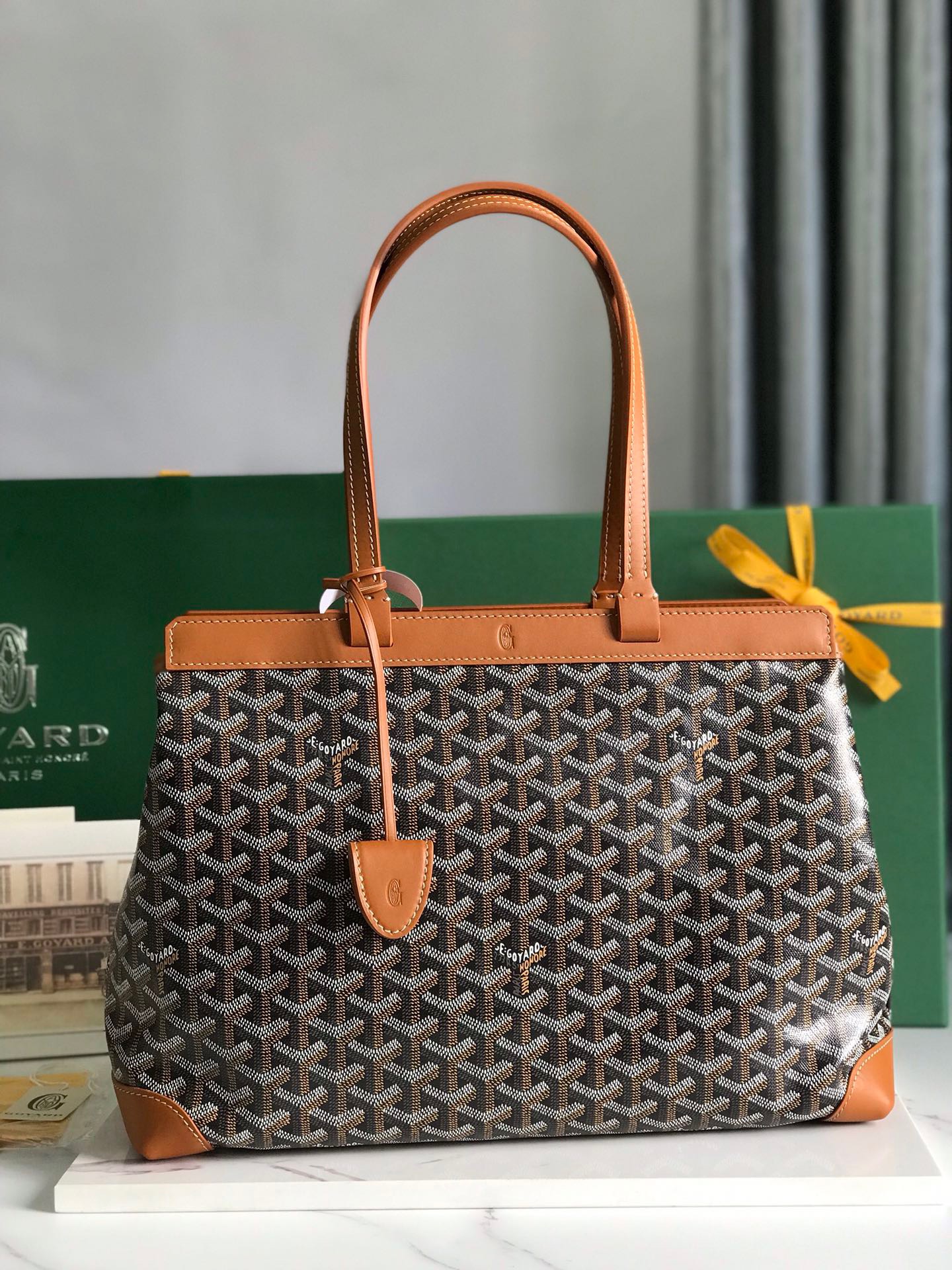 고야드 Goyard  토트 백 36CM