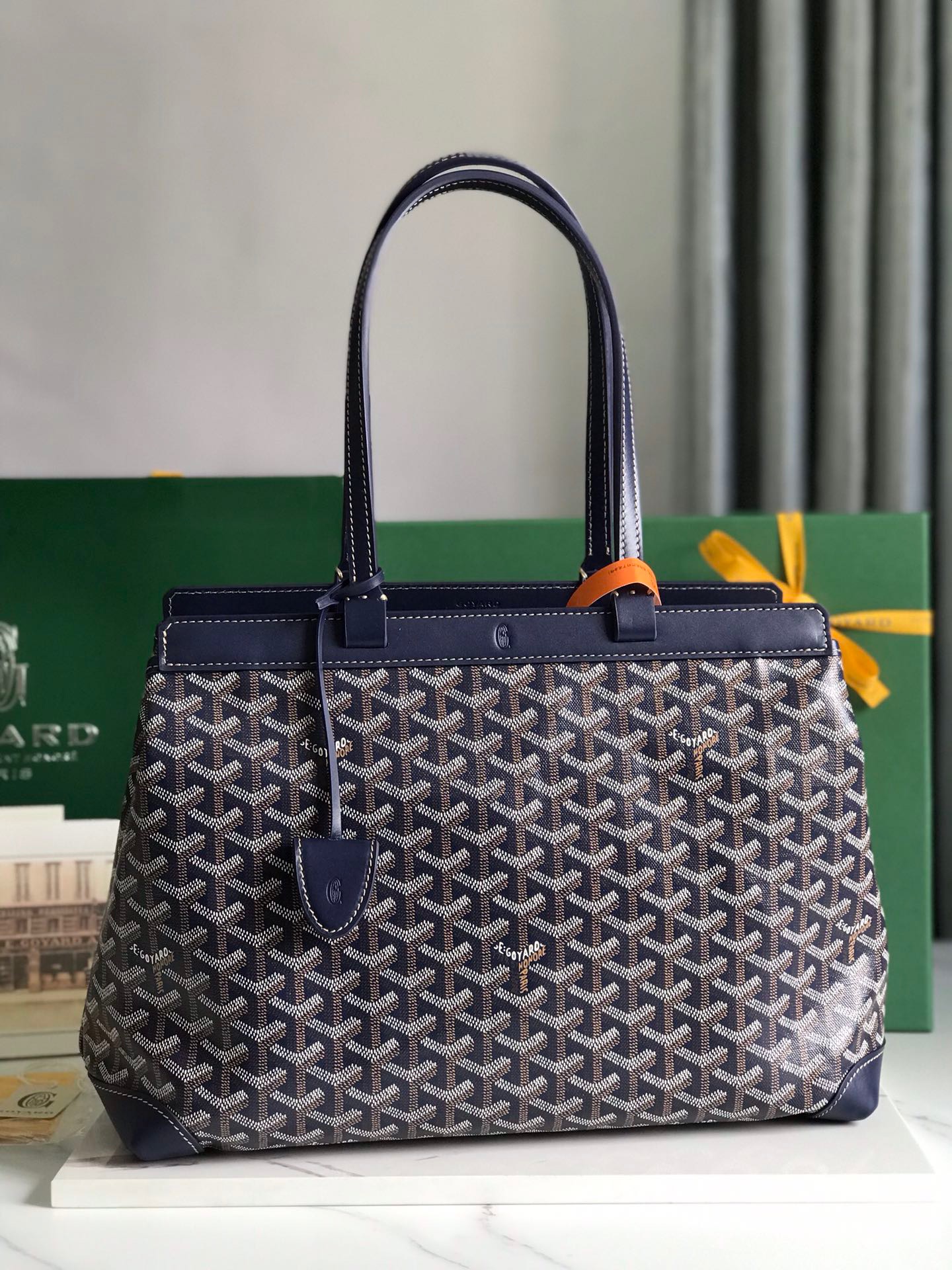 고야드 Goyard  토트 백 36CM