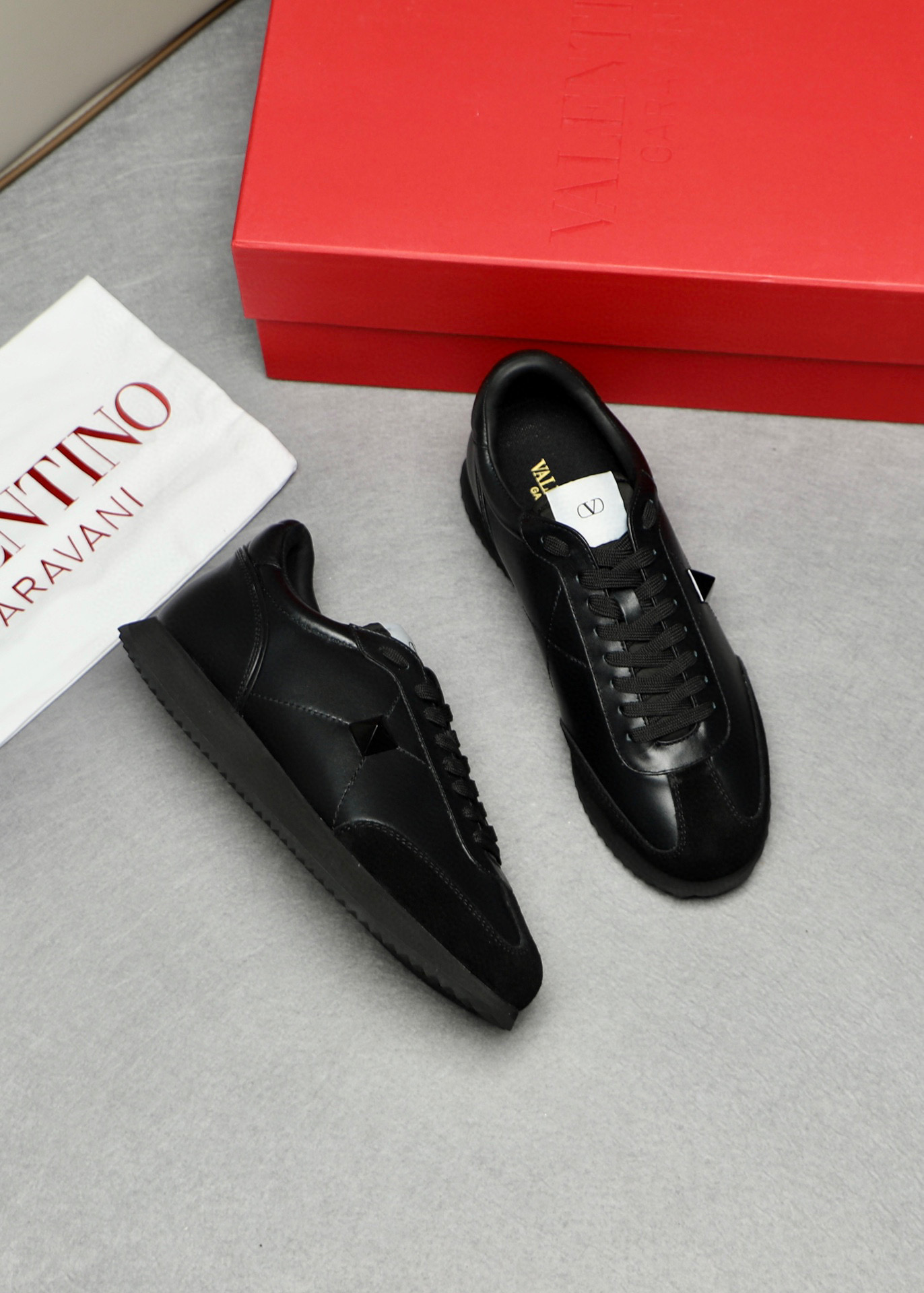 발렌티노 Valentino 운동화