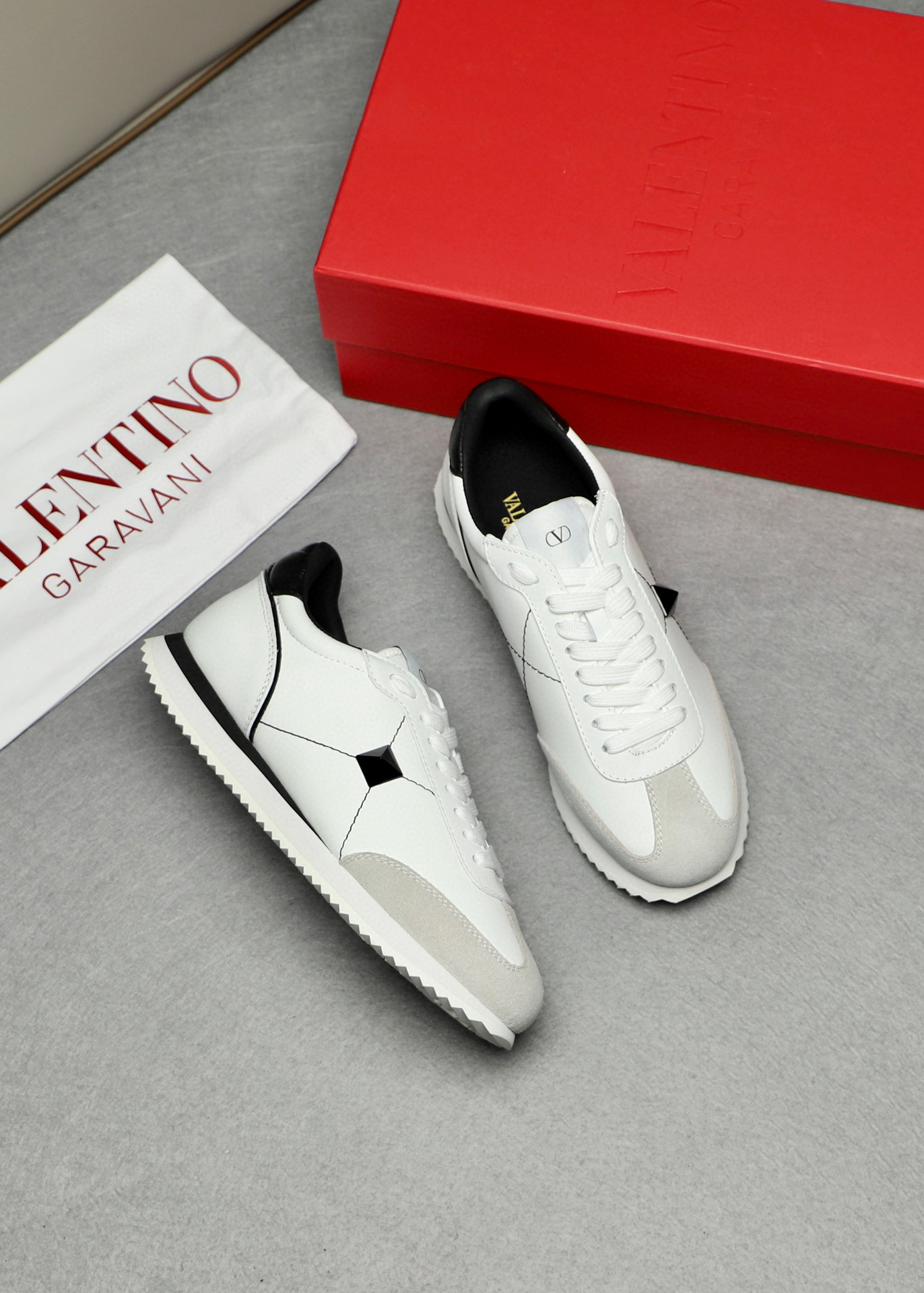 발렌티노 Valentino 운동화