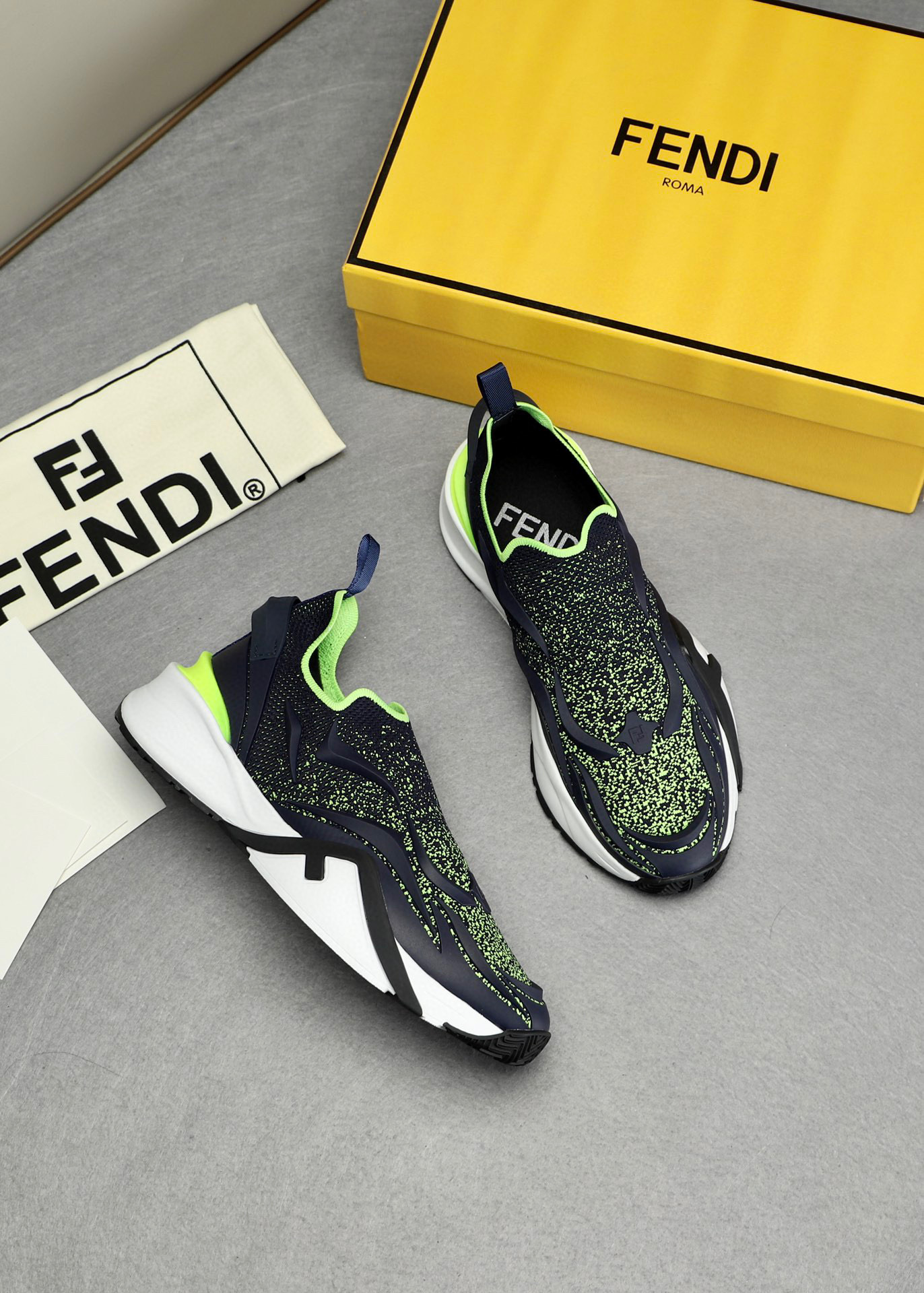 펜디 FENDI 운동화