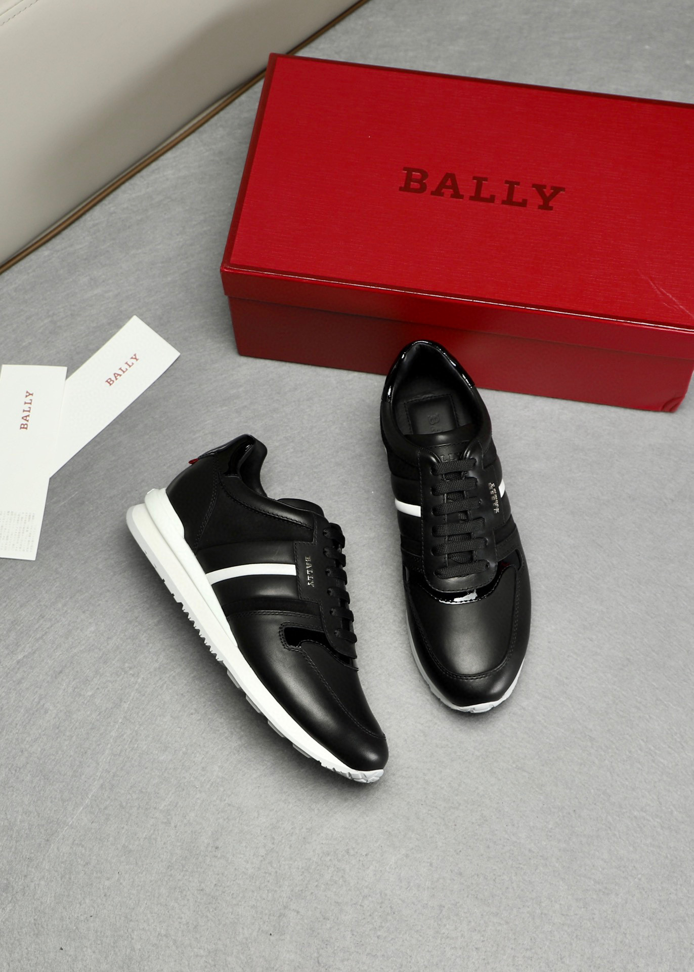발리 BALLY 스니커즈