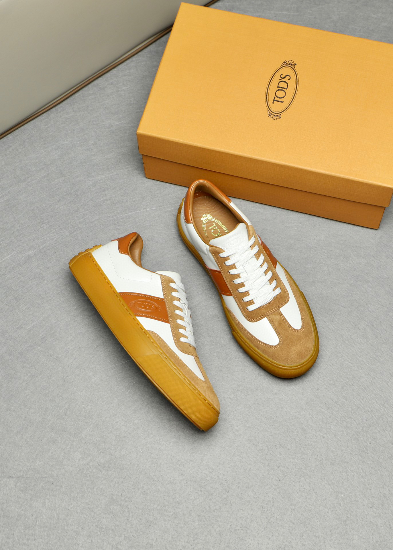 토즈 TOD'S 스니커즈