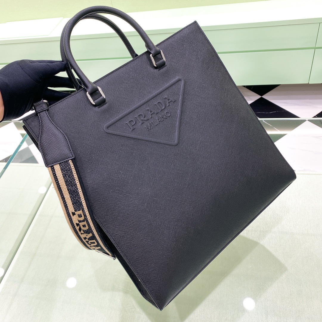 프라다 Prada 2VG084 서류가방 37CM