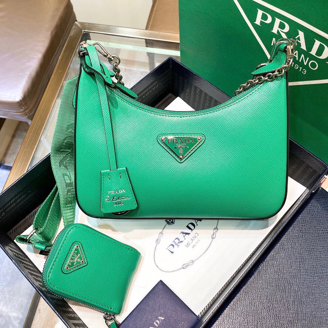 프라다 Prada  크로스 백 22CM