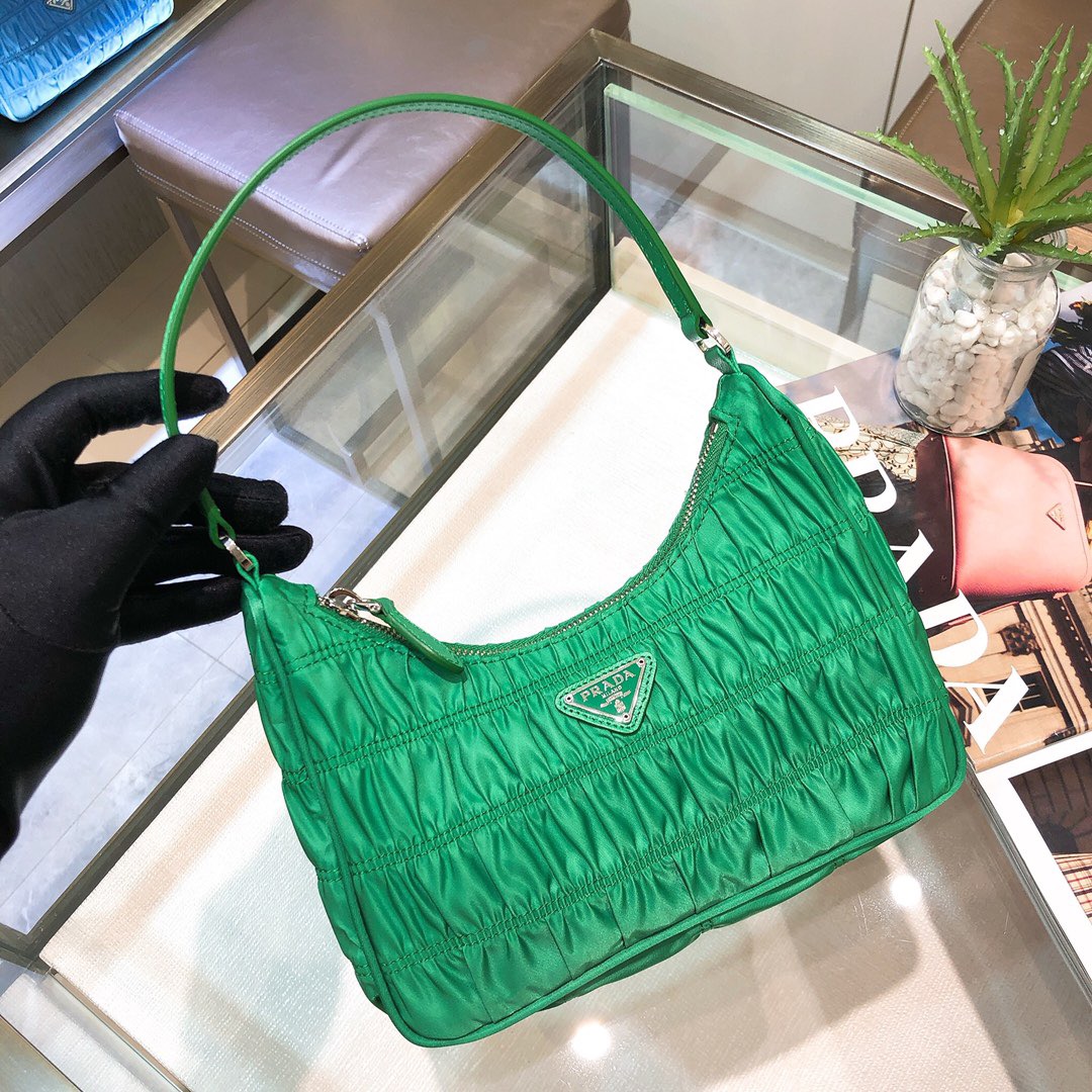 프라다 Prada 1NE204 탑 핸들백 22CM