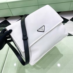 프라다 Prada 1BD256 크로스 백 36CM