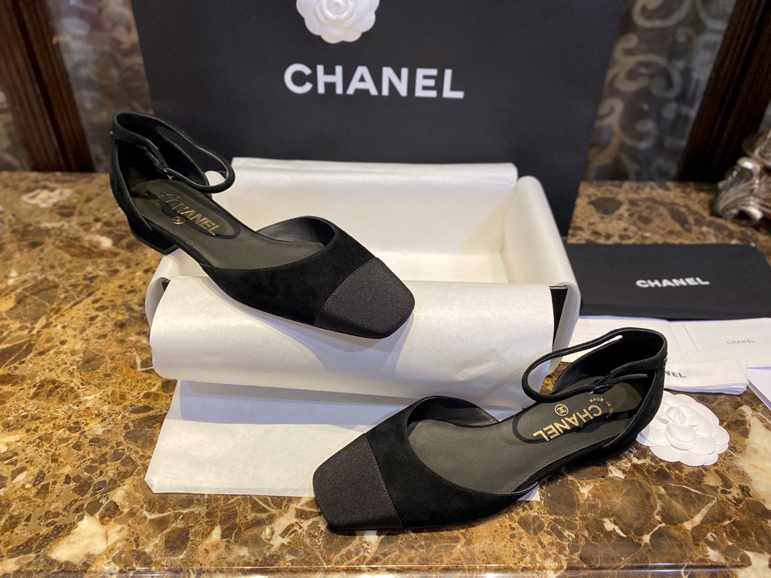 샤넬 CHANEL 샌들