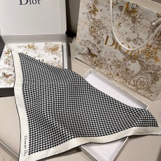 디올 Dior 스카프 55*55cm