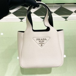 프라다 Prada 1BA349 토트 백 18CM