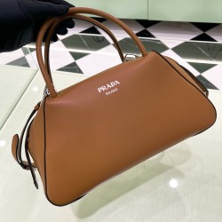 프라다 Prada 1BA365 탑 핸들백 31CM