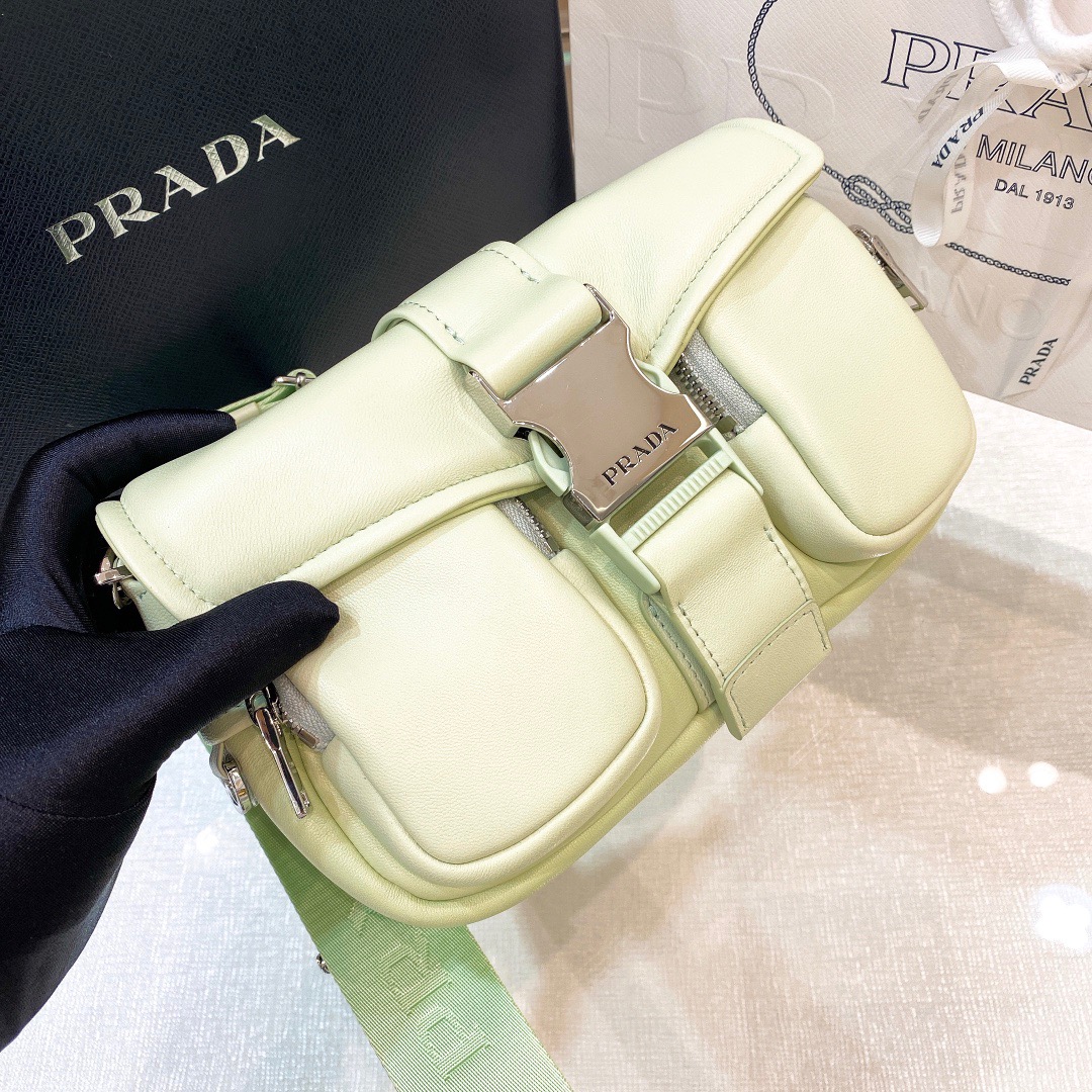 프라다 Prada 1BC157 크로스 백 24CM