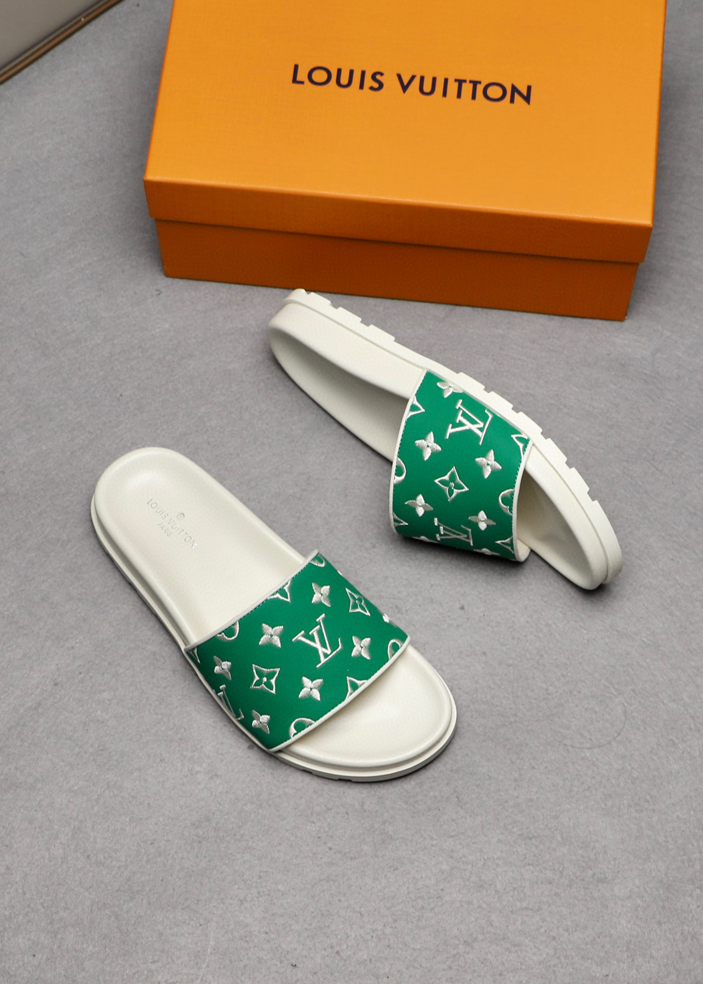 루이비통 Louis Vuitton 실내화