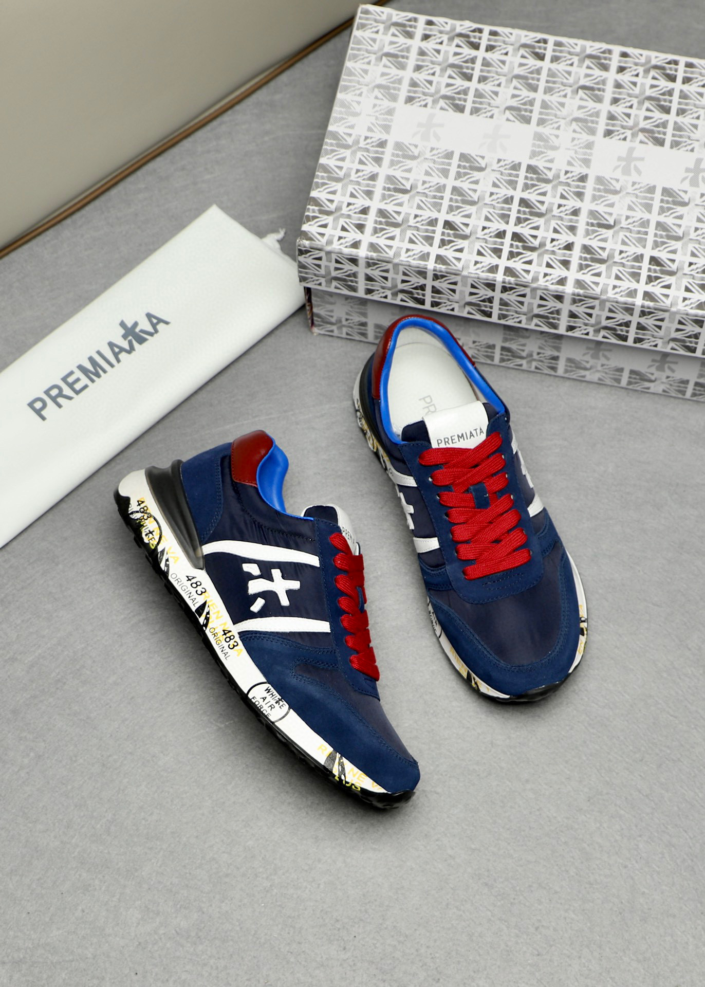 PREMIATA 스니커즈