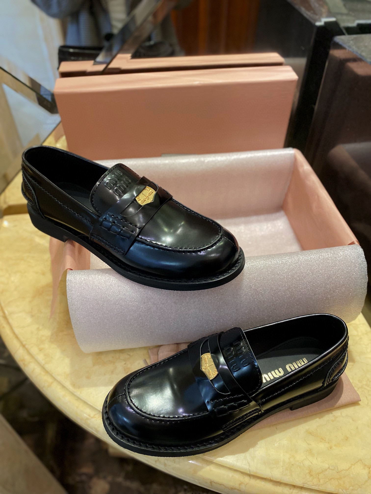 미우 미우 MIU Miu 로퍼