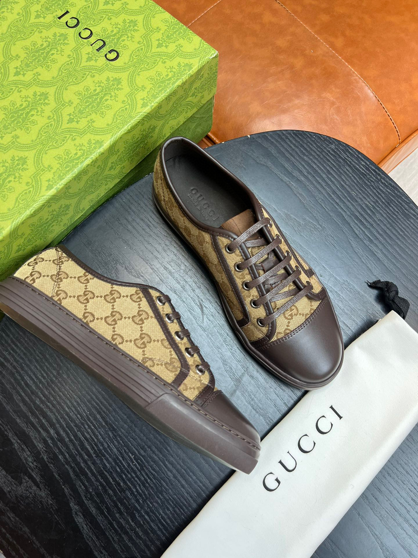 구찌 Gucci 스니커즈