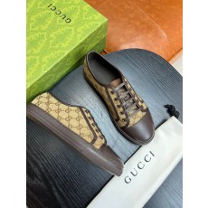 구찌 Gucci 스니커즈