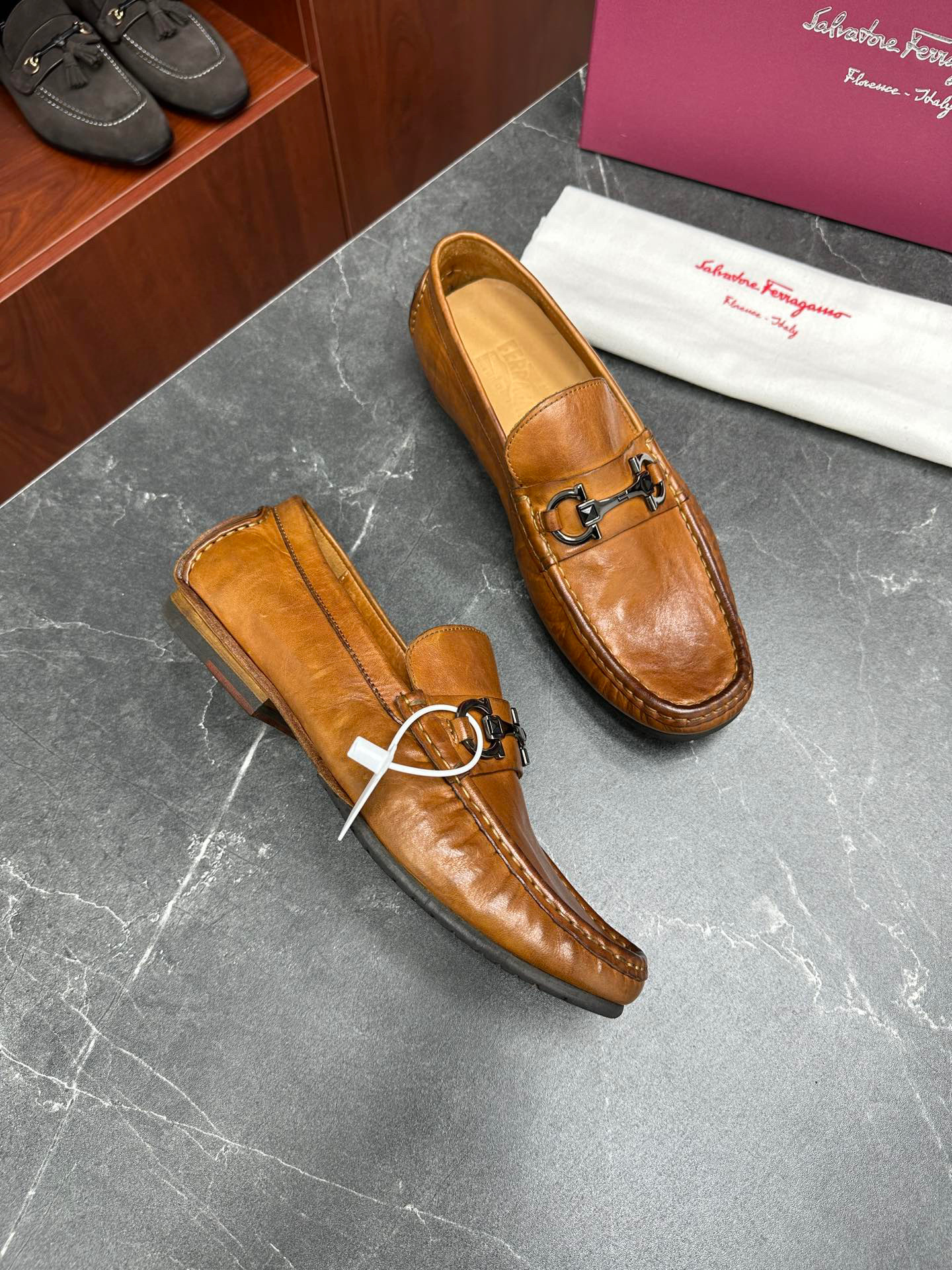 살바토레 페라가모 Salvatore Ferragamo 구두