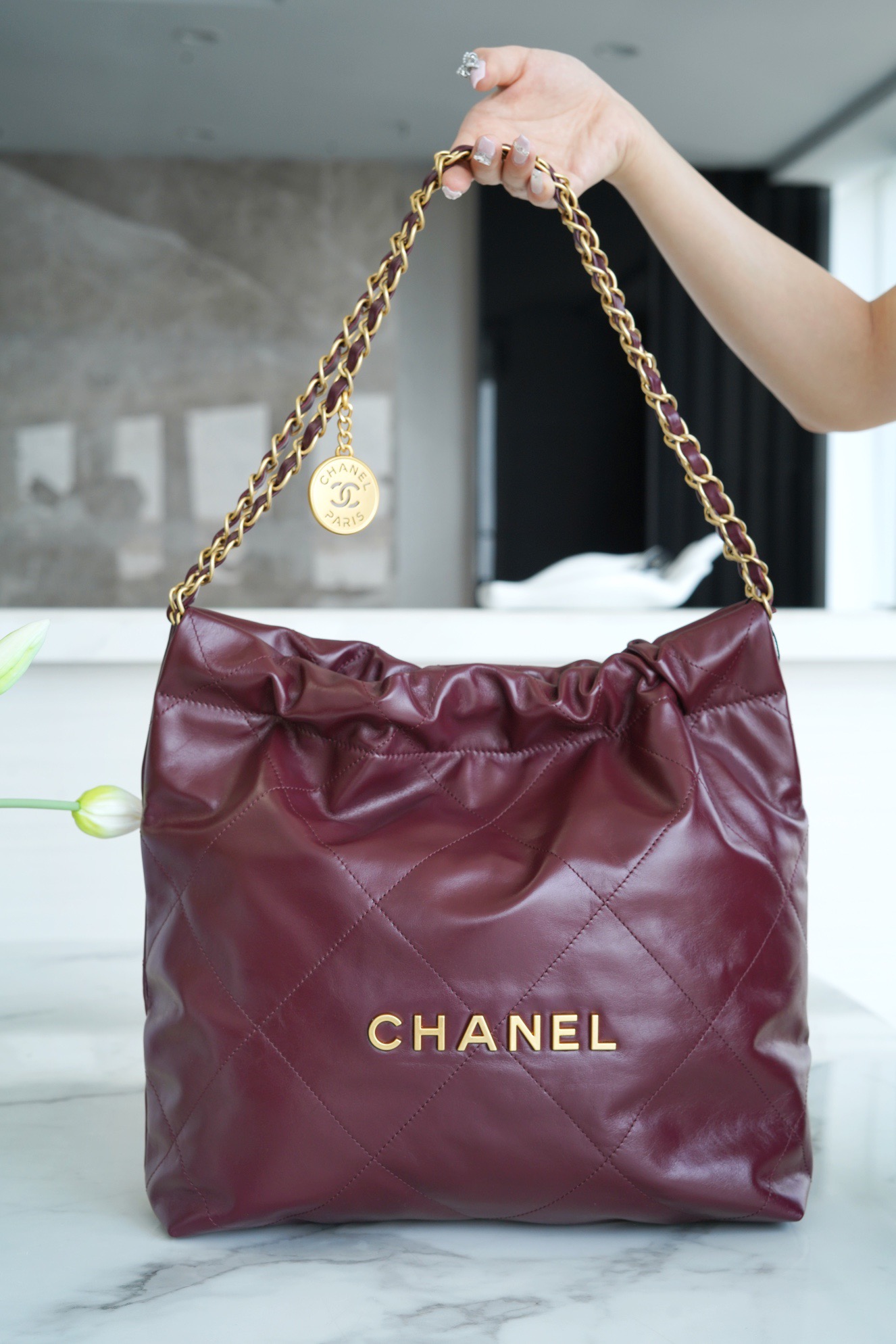 샤넬 CHANEL 22 스몰 핸드백 35CM