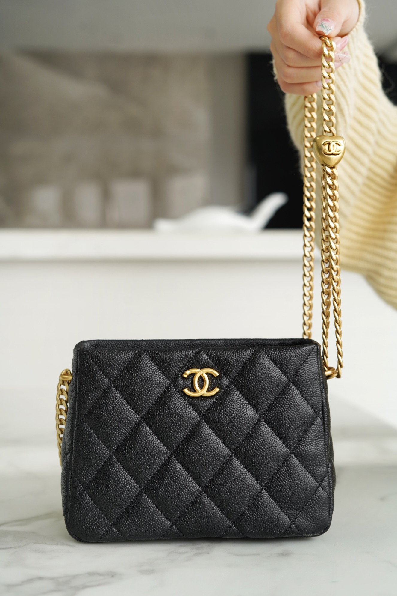 샤넬 CHANEL 체인 달린 미니백 13CM