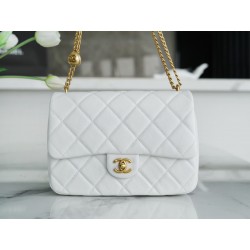 샤넬 CHANEL  플랩 백 24CM