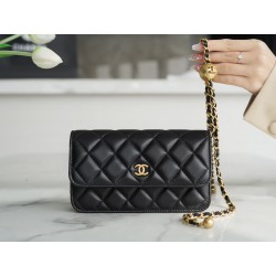 샤넬 CHANEL 체인 플랩 폰 홀더 17CM