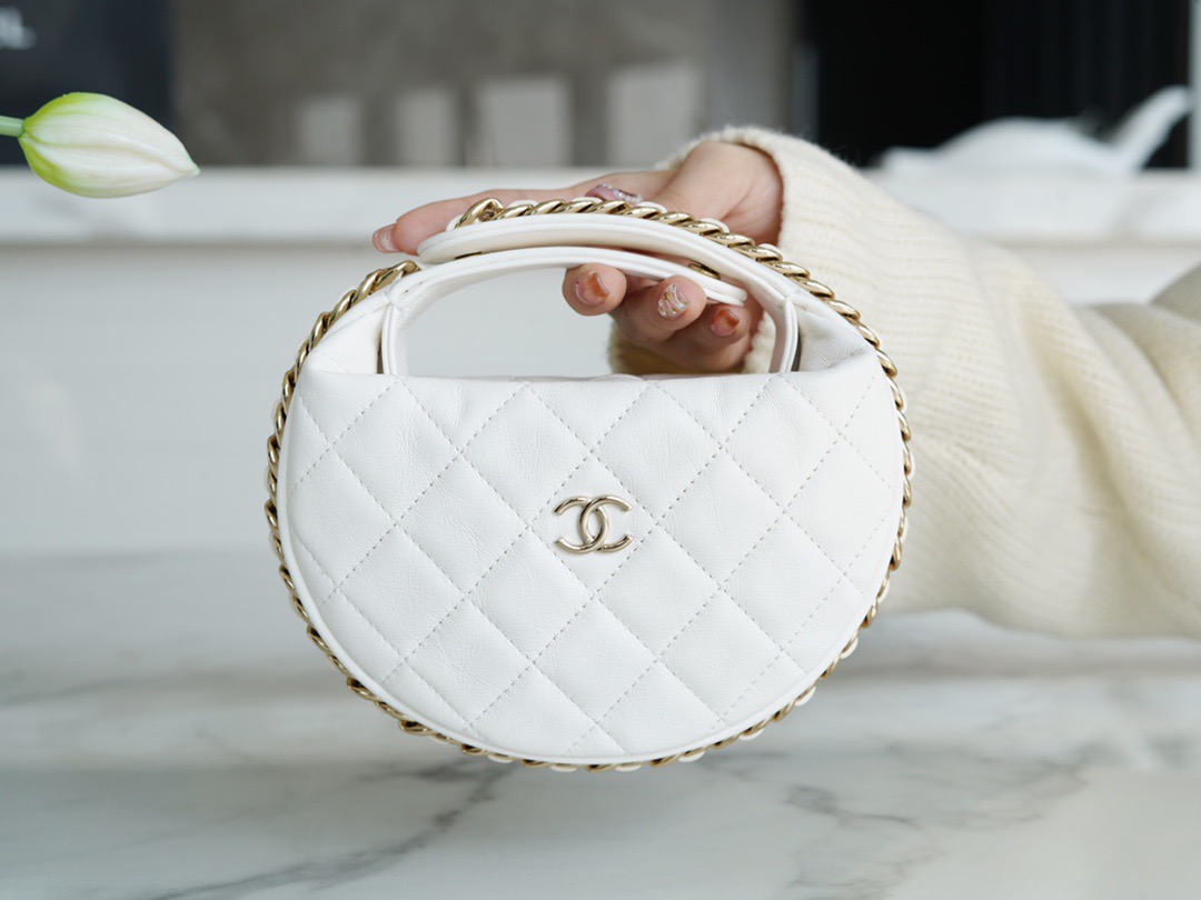 샤넬 CHANEL 클러치 16CM