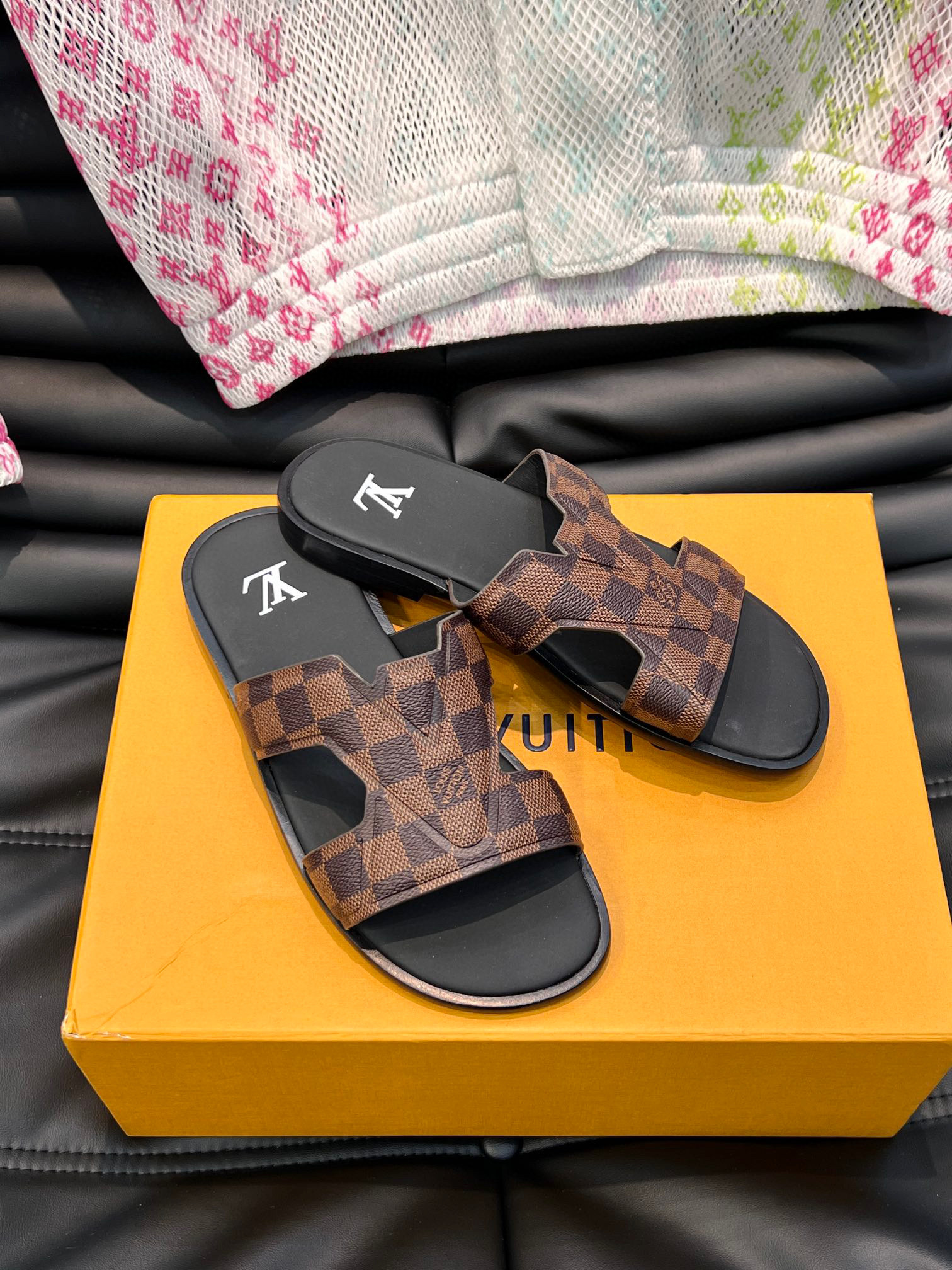 루이비통 Louis Vuitton 실내화