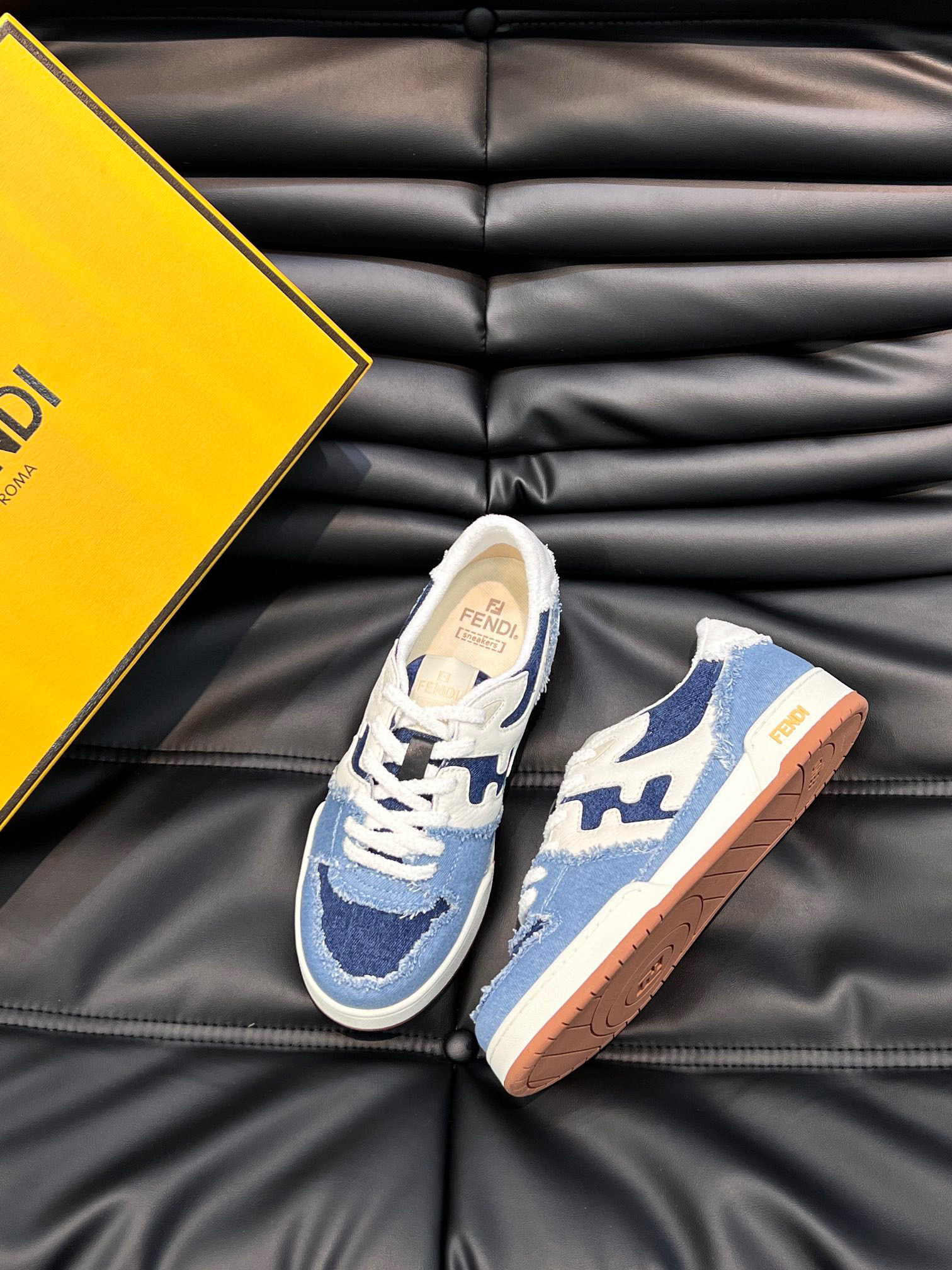 펜디 FENDI 운동화
