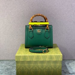 구찌 Gucci 655661 Diana [구찌 다이애나] 미니 토트백 20CM