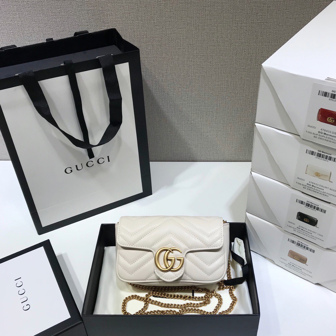 구찌 Gucci 476433 Marmont Supermini 수퍼 미니백 16.5CM