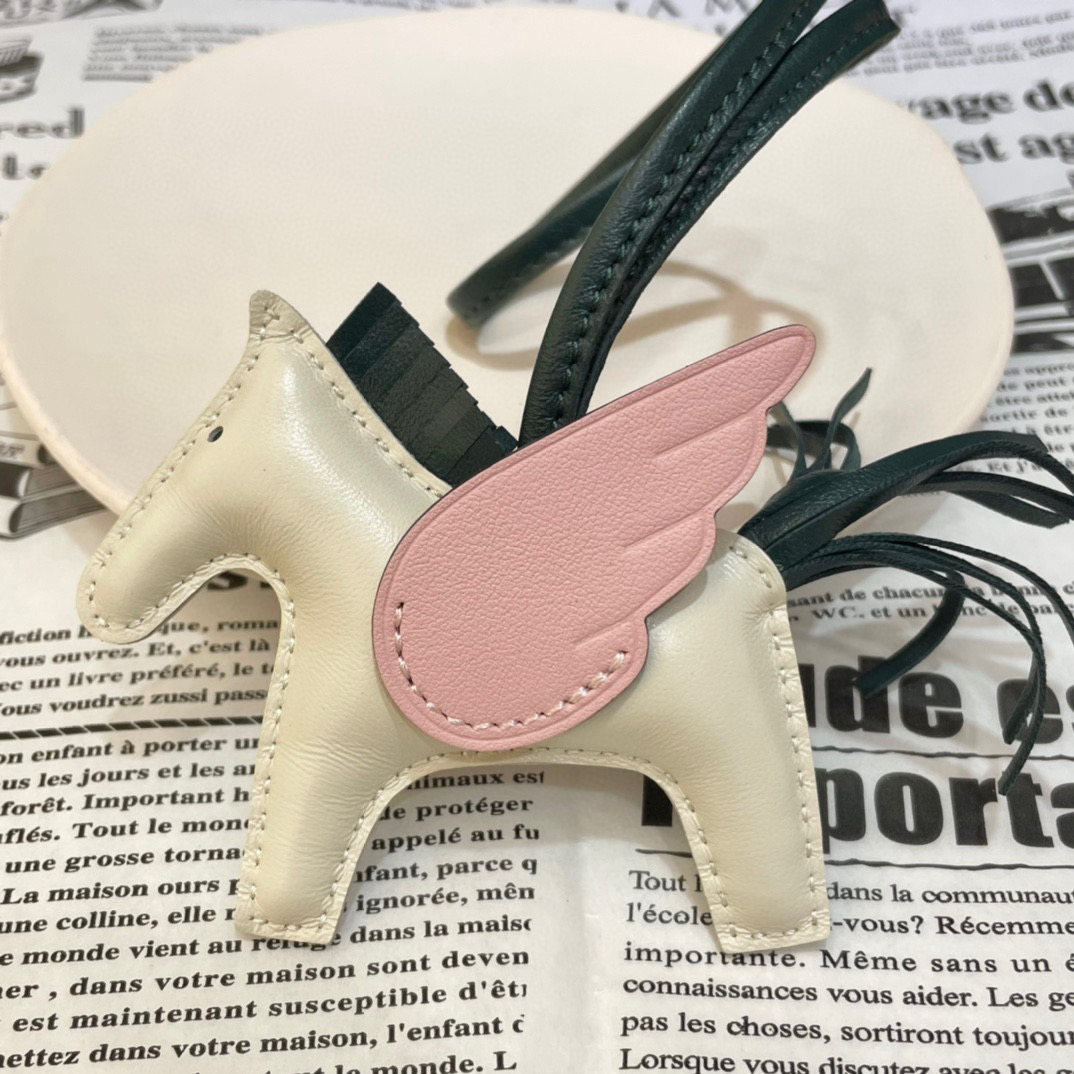 에르메스 HERMES 로데오 페가수스  참 장식 Rodeo Pegase Charm