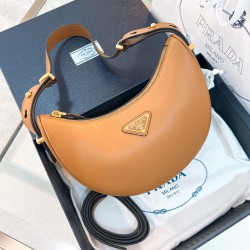 프라다 Prada 1BC194 크로스 백 22.5CM