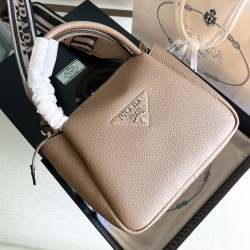 프라다 Prada 1BC145 크로스 백 23CM