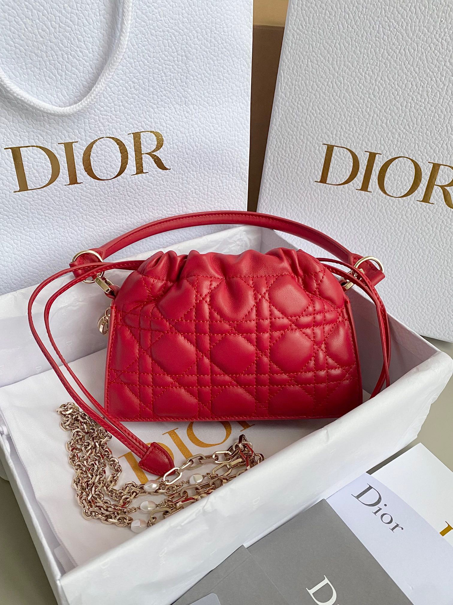 디올 Dior Lady mini 크로스 백 19CM