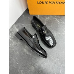 루이비통 Louis Vuitton 모카신