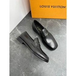 루이비통 Louis Vuitton 모카신