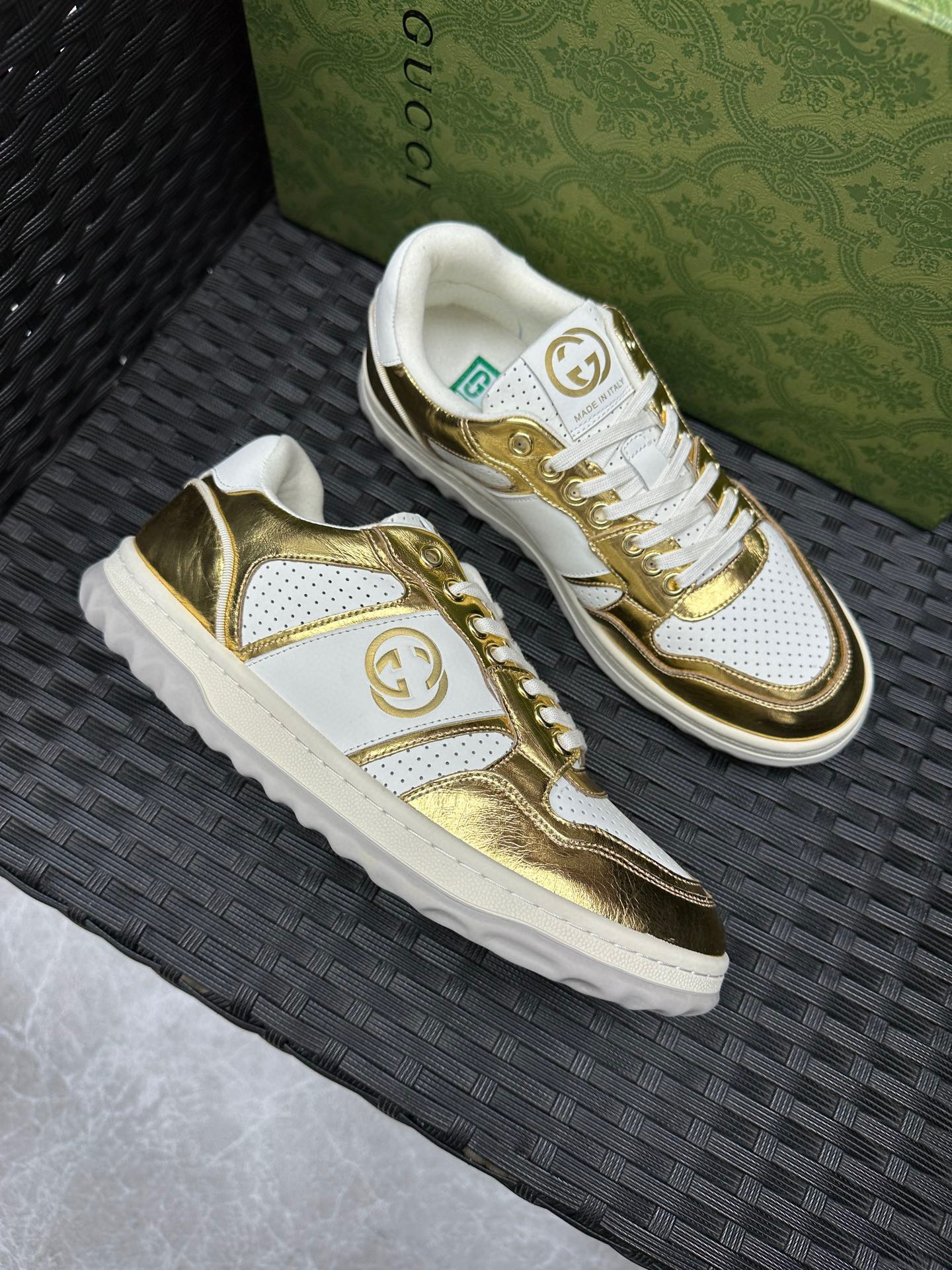 구찌 Gucci 스니커즈