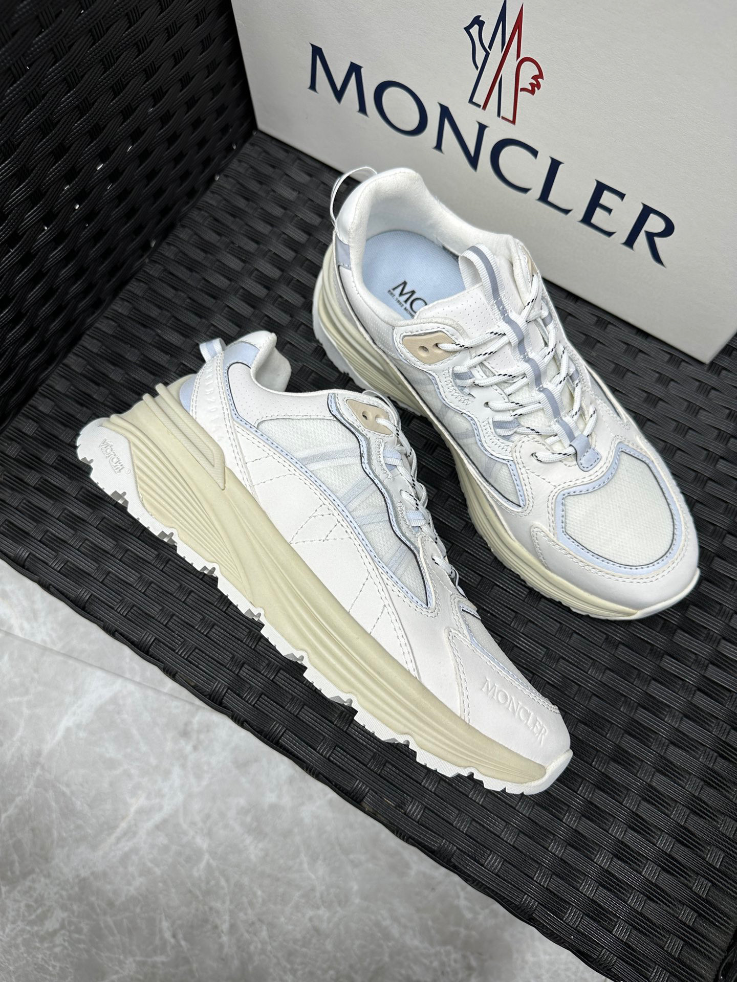몽클레어 Moncler 스니커즈