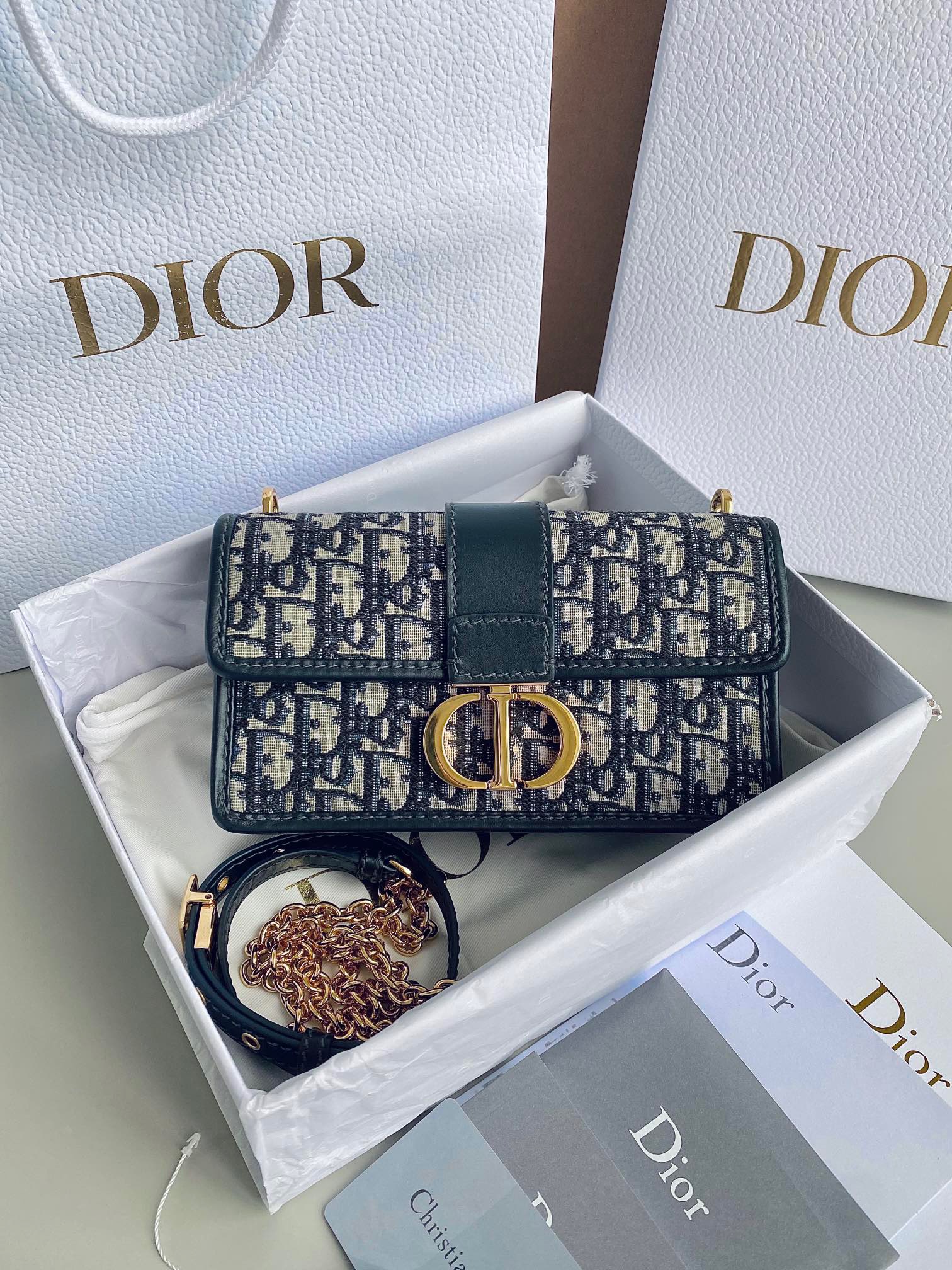 디올 Dior Montaigne 크로스 백 21.5CM