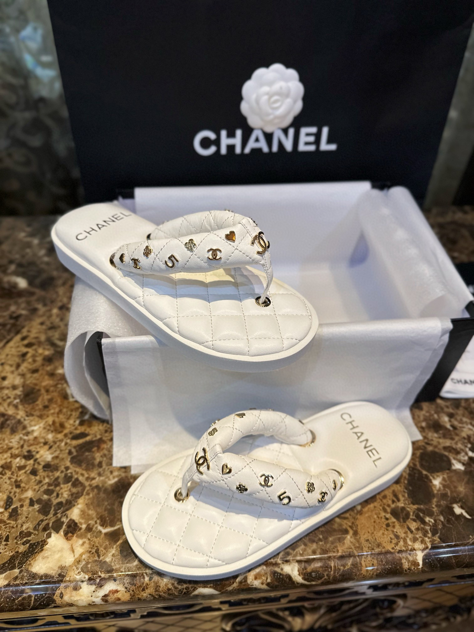 샤넬 CHANEL 실내화