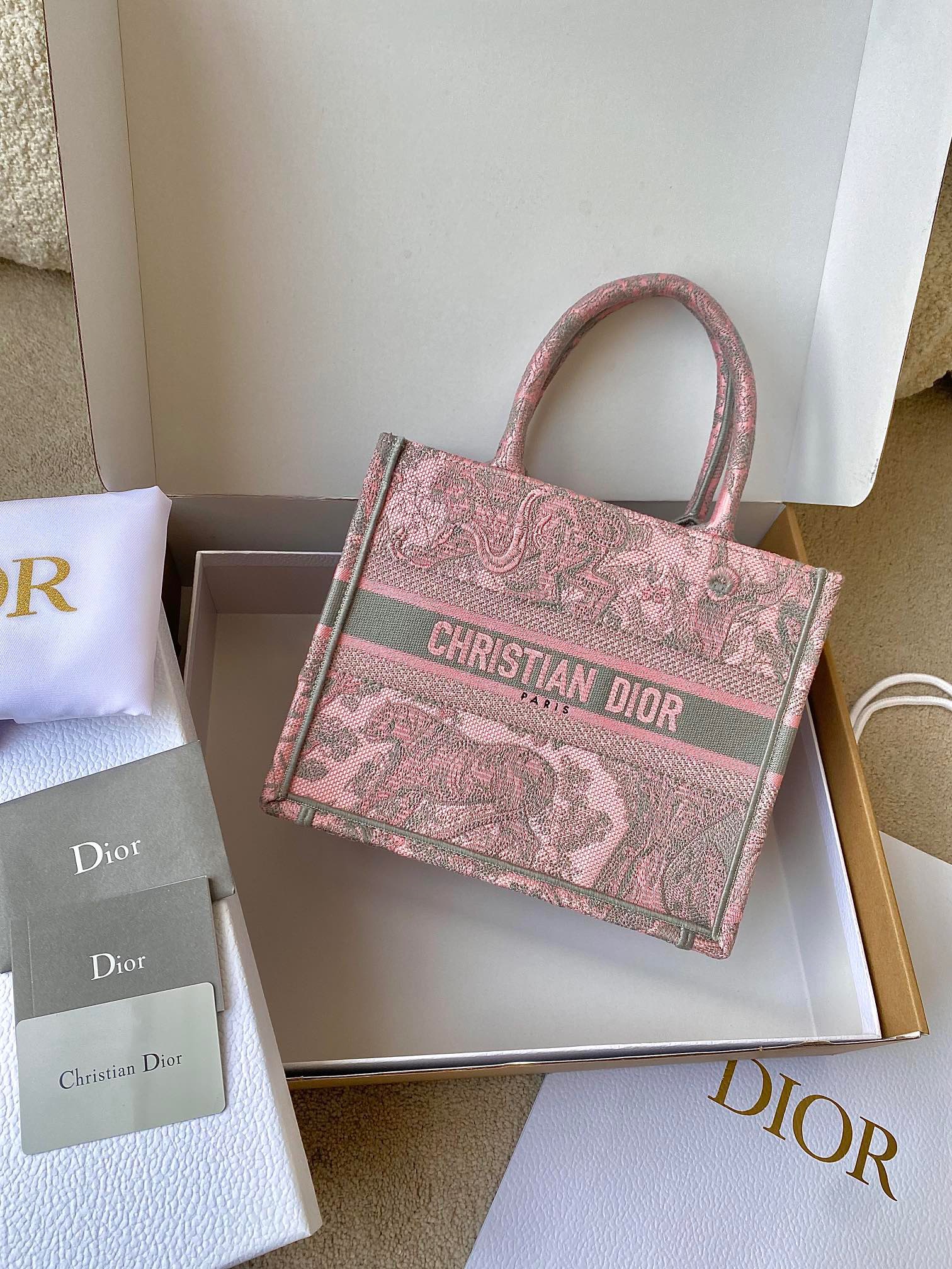 디올 Dior Book tote  토트 백 26.5CM