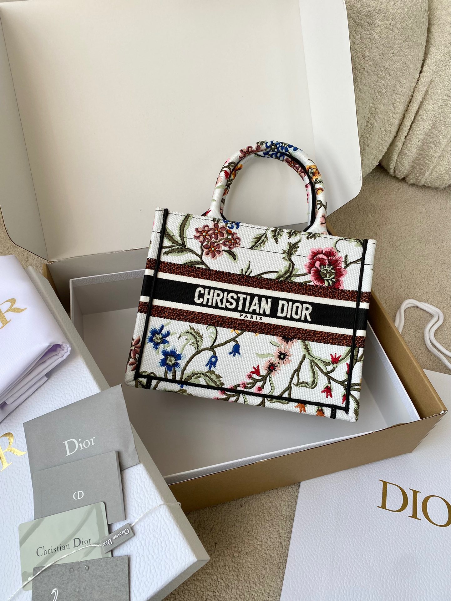 디올 Dior Book tote  토트 백 26.5CM