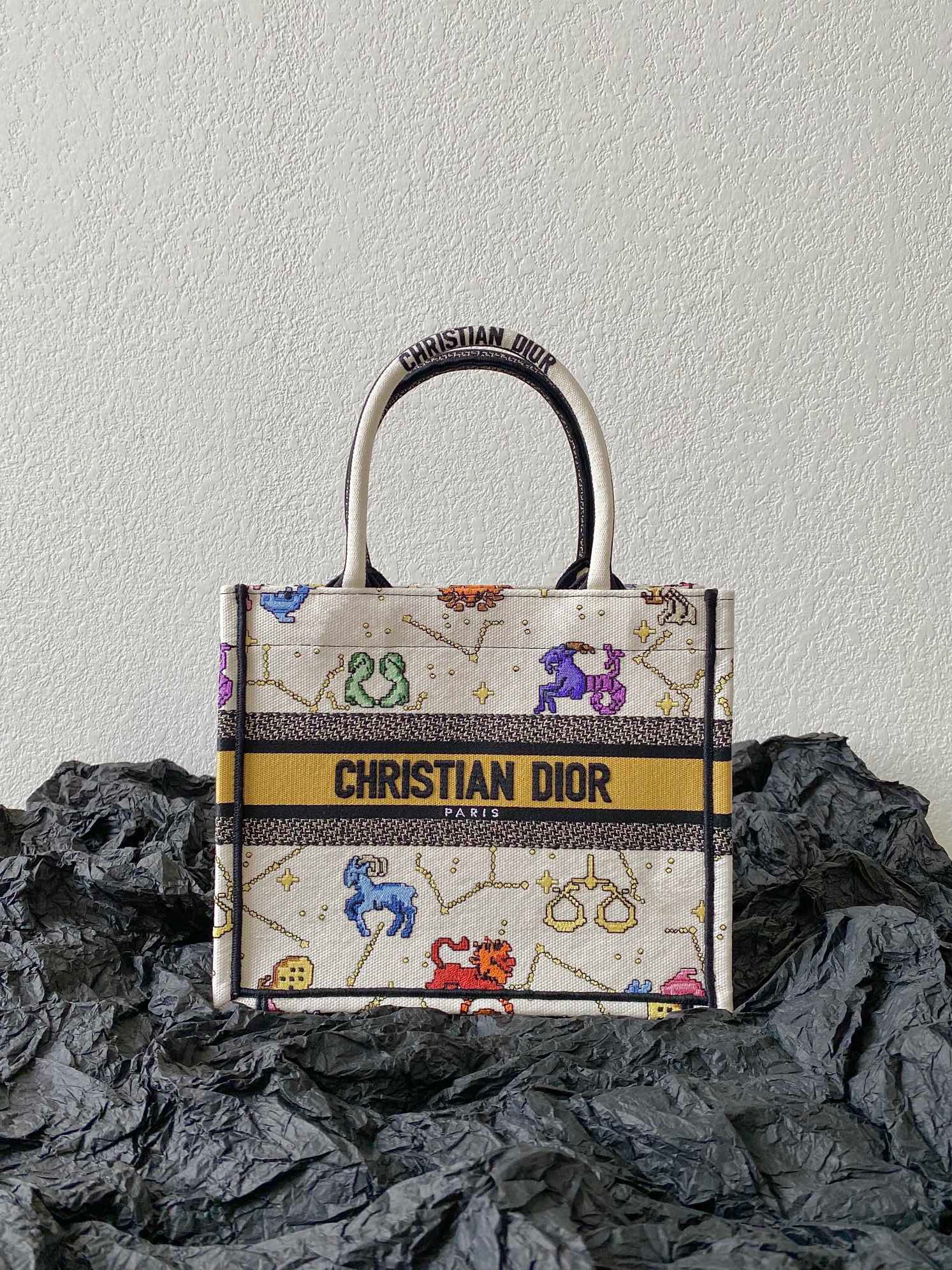 디올 Dior Book tote  토트 백 26.5CM