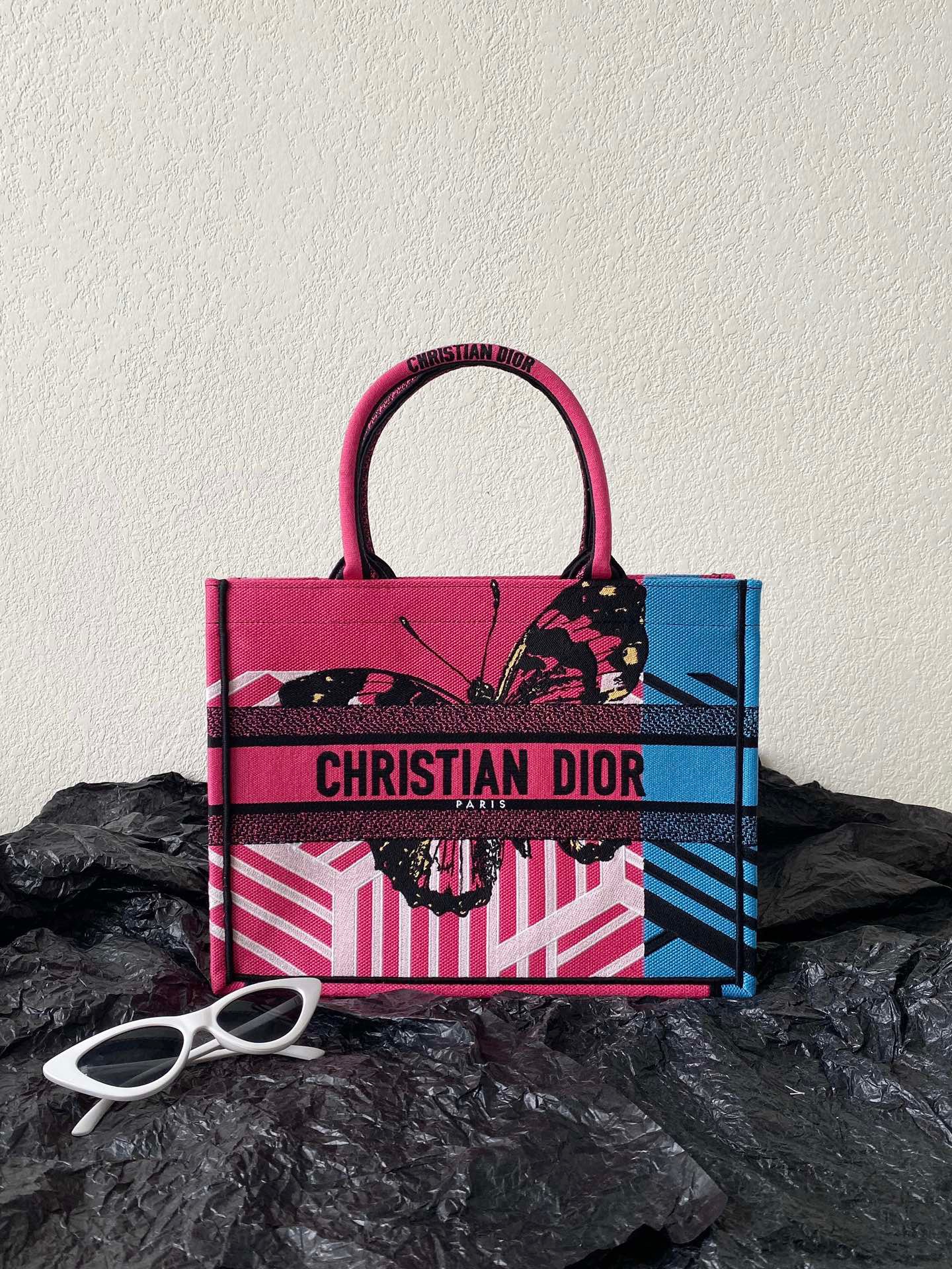 디올 Dior Book tote  토트 백 36CM