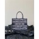 디올 Dior Book tote  토트 백 36CM