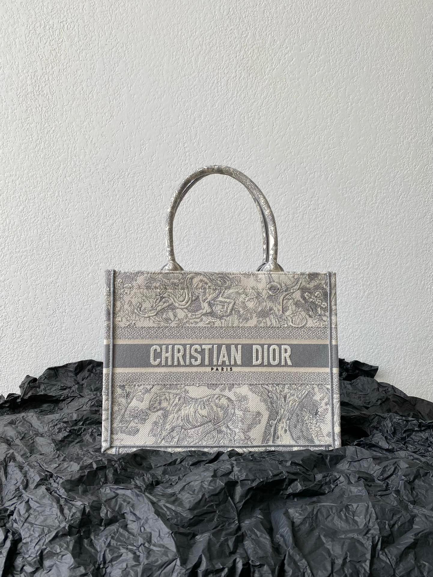 디올 Dior Book tote  토트 백 36CM