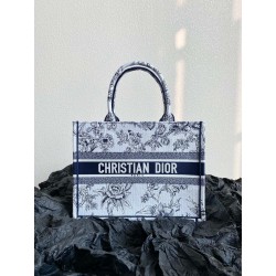 디올 Dior Book tote  토트 백 36CM