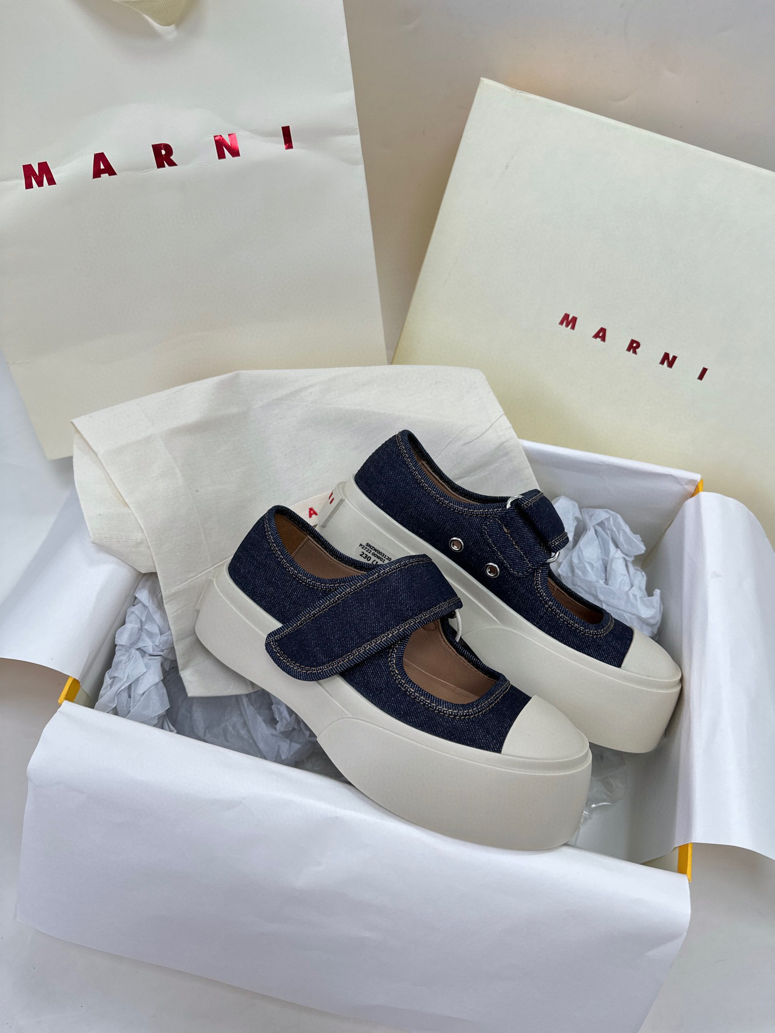 마르니 Marni 스니커즈