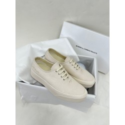 커먼 프로젝트 Common Projects 스니커즈